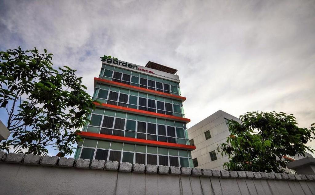 Le Garden Hotel Kota Kemuning Shah Alam Zewnętrze zdjęcie