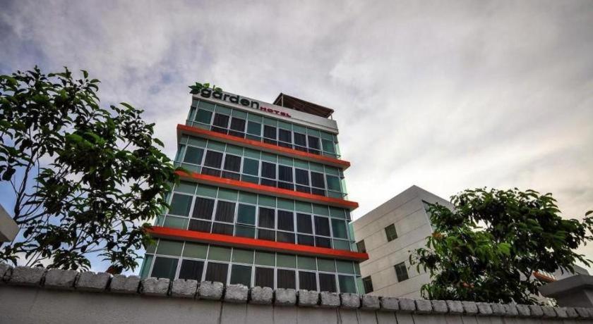 Le Garden Hotel Kota Kemuning Shah Alam Zewnętrze zdjęcie