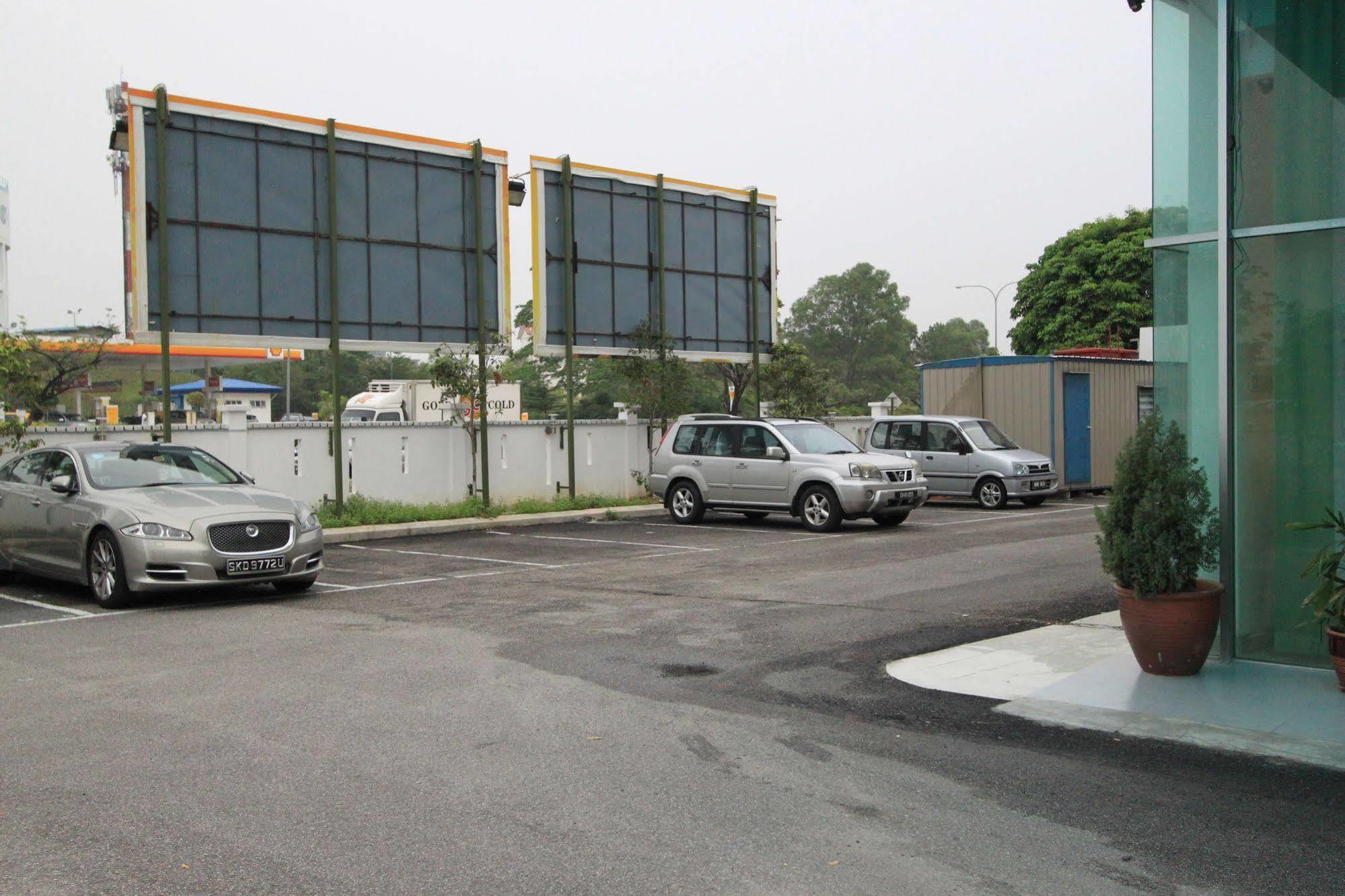 Le Garden Hotel Kota Kemuning Shah Alam Zewnętrze zdjęcie